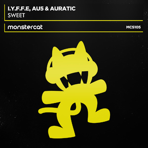 美女张开腿露出逼
